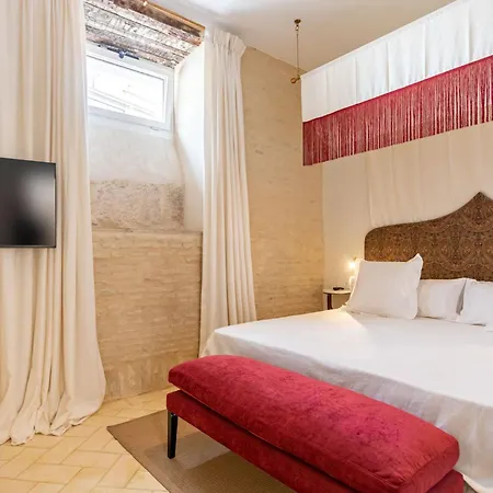 Casa De La Moneda Residence Sevilla Aparthotel *